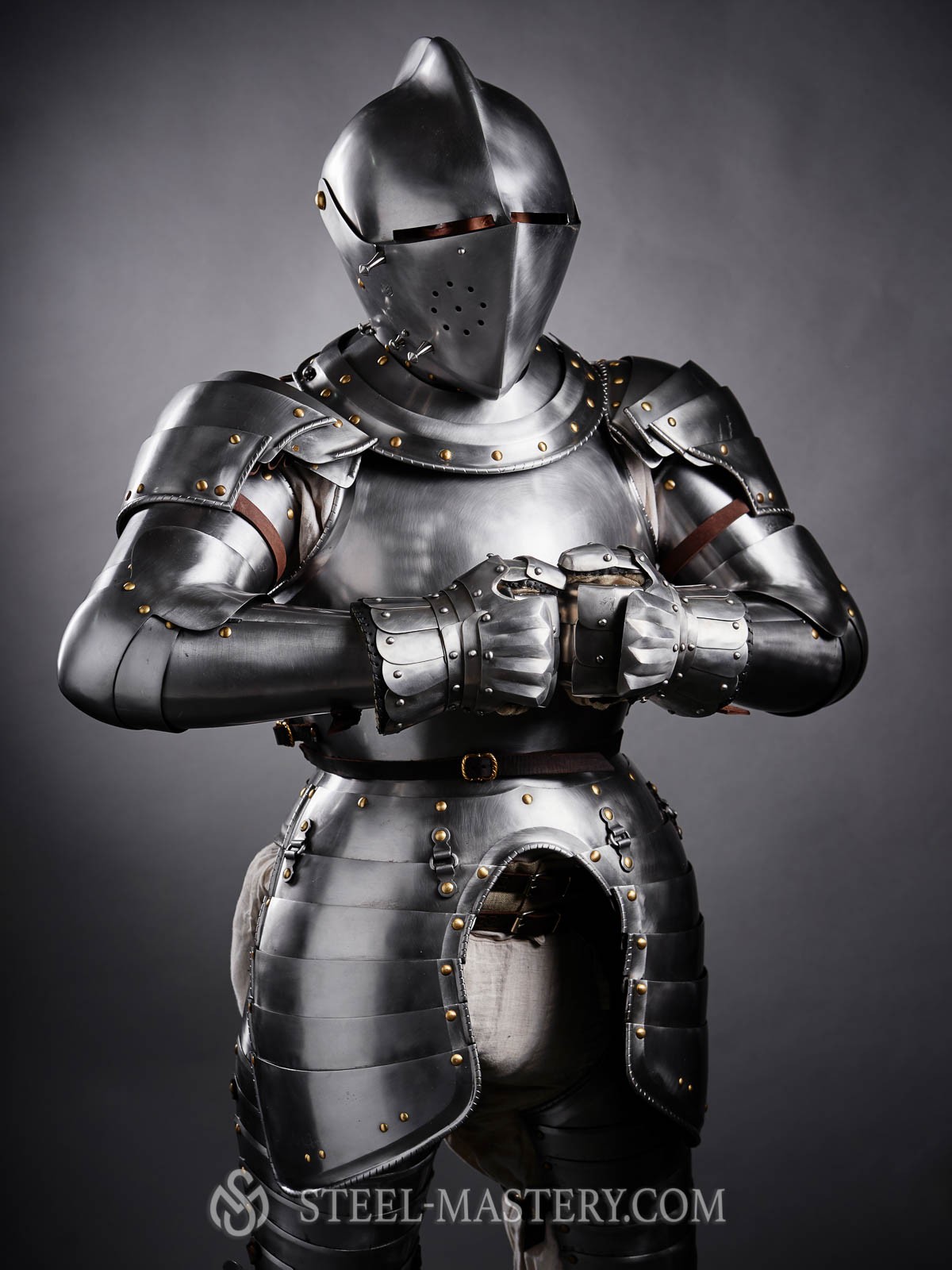 Knight armor set of the 16th century for sale | Steel Mastery