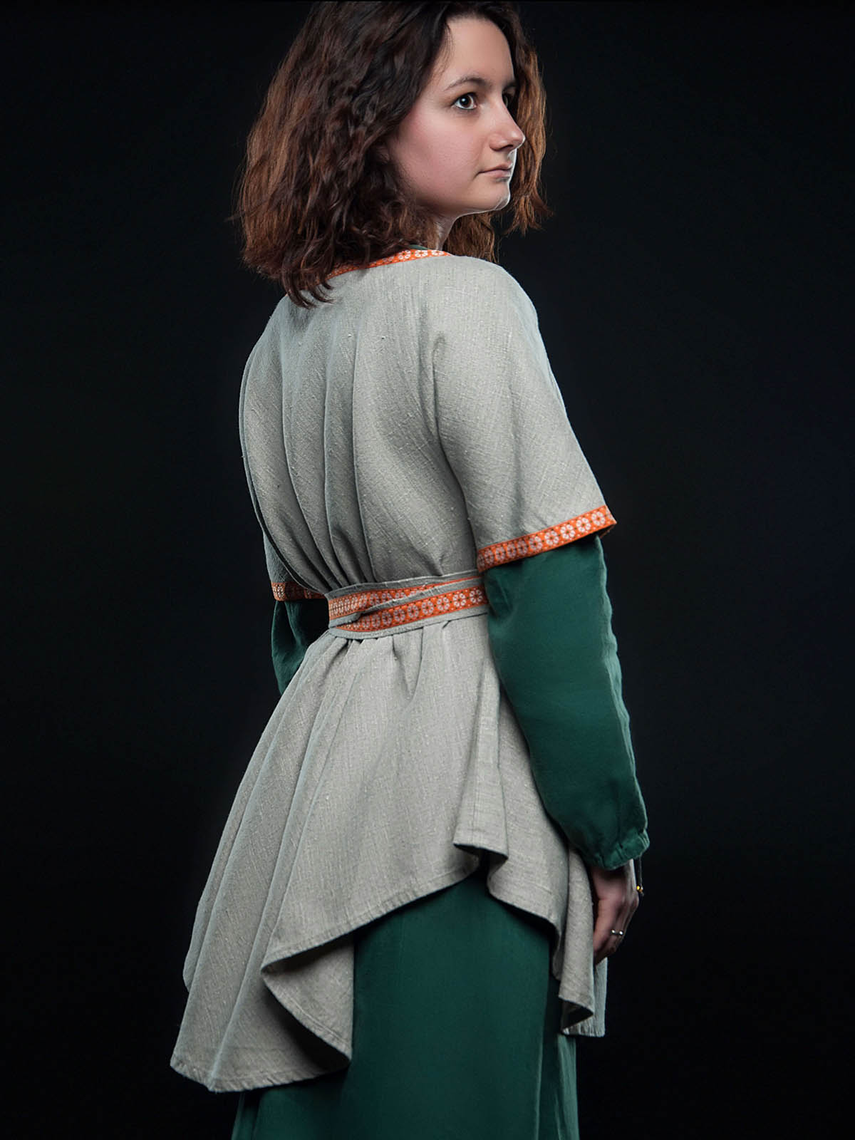 medieval peasant clothing