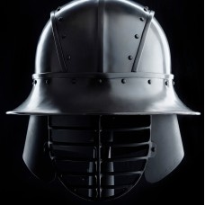 Chapel-de-fer with SCA grill image-1
