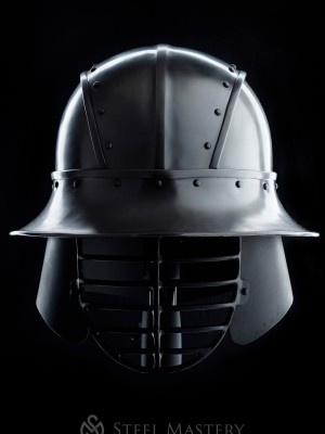 Chapel-de-fer with SCA grill Armure de plaques