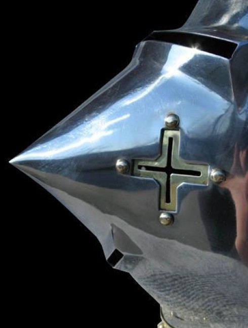 Bascinet hounskull with brass decoration and cross on the cheek Plattenrüstungen