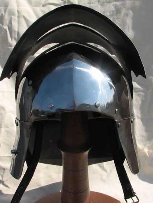 Visored Sallet with articulated tail - 15th century Armadura de placas