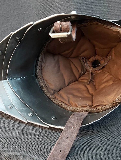 Visored french sallet with bevor - 15th century Helmets