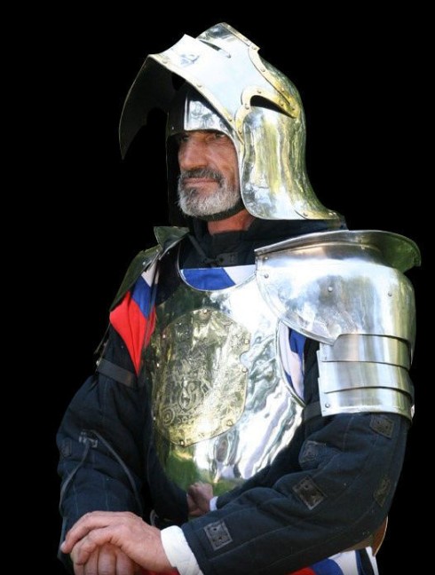 Italian Sallet with Visor - mid-15th century Armadura de placas