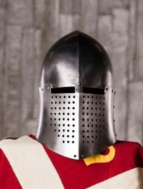 Knightly closed helmet of the 13th century Armadura de placas