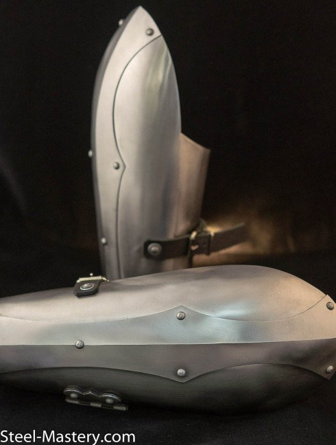 Handcrafted eastern arm defenses Corazza