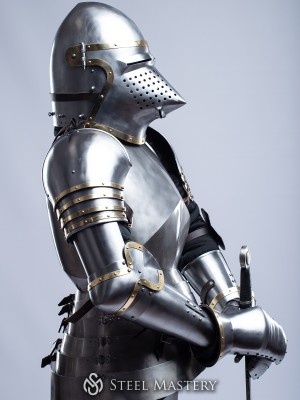 Knightly plate arms of the 14th century with Elbow Caps Plattenrüstungen