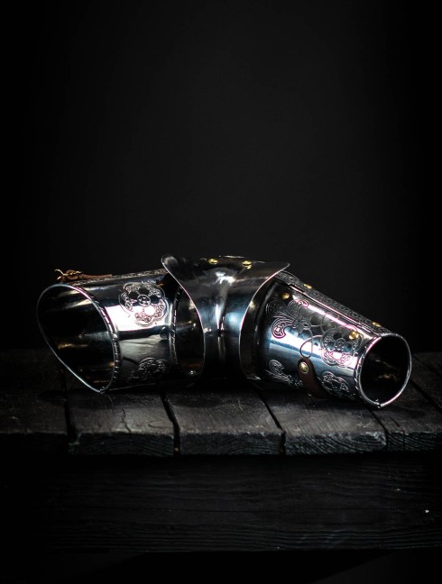 Knightly arms plate 16th century  Metal bracers, couters and full arms