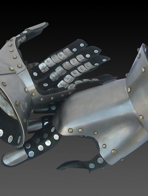Milan Gloves 1370-1450 Corazza
