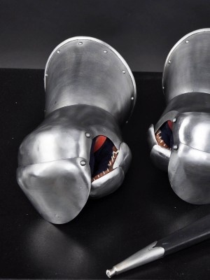 Milanese Style Gauntlets Plattenrüstungen