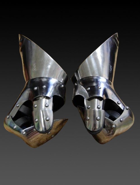 Gloves in the German style - the mid-15th century Plattenrüstungen