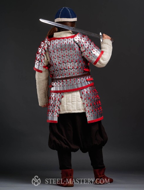 Steel lamellar armor Lamellar body protection