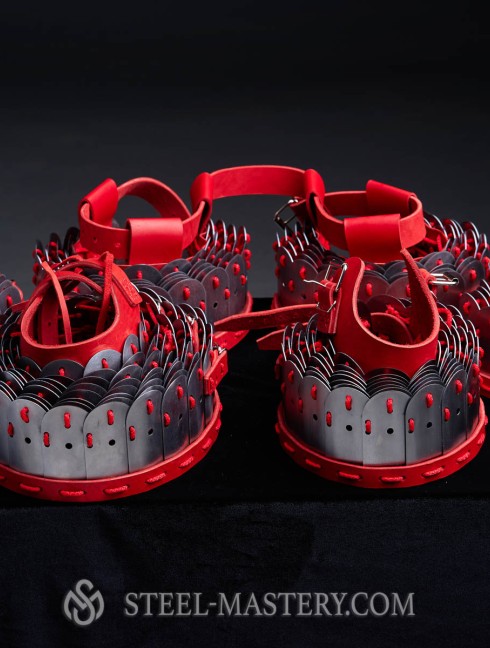 Steel lamellar armor Protezione lamellare per corpo