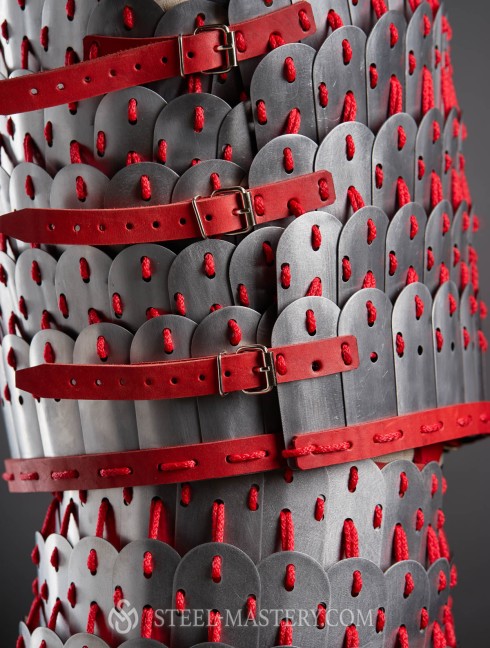 Steel lamellar armor Lamellar body protection