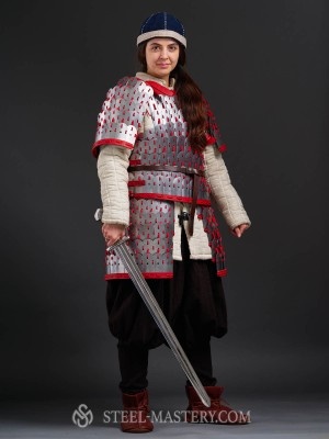 Steel lamellar armor Protezione lamellare per corpo