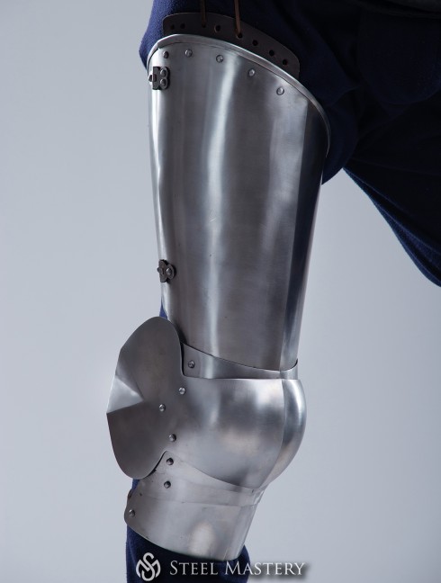 Plate legs late 14th - early 15th century Plattenrüstungen
