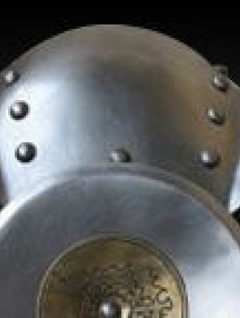 Knee cap with chased rondel Armure de plaques