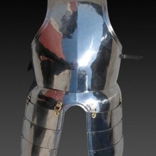 Cuirass with tassets - late 15th - early 16th century image-1