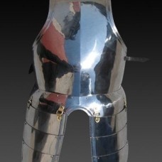 Cuirass with tassets - late 15th - early 16th century image-1