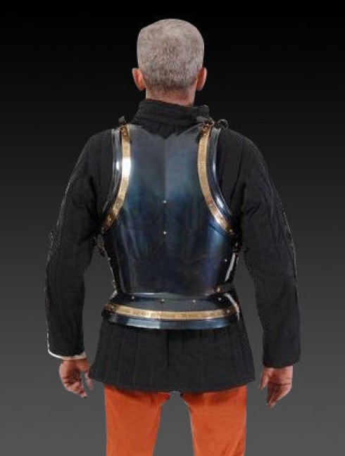 Cuirass in Italian stylistics of second part 15 century Plattenrüstungen