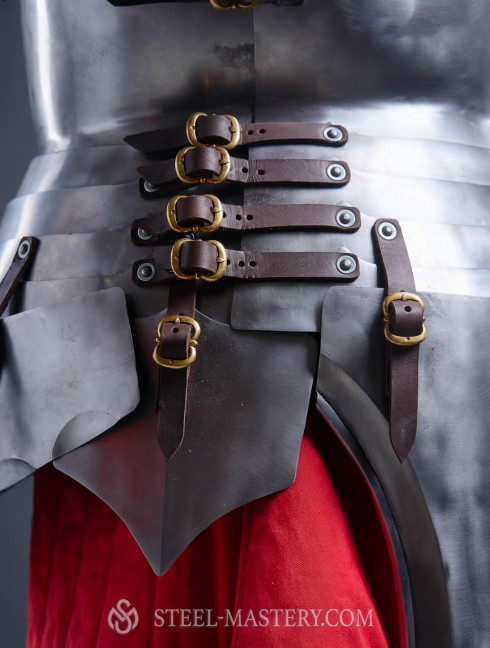 Milanese cuirass with the skirt and tassets - 1460 year Plattenrüstungen