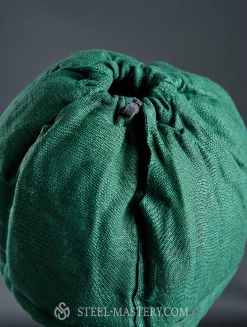 Liner for sallets, norman and conical types helmet Padded liners and caps