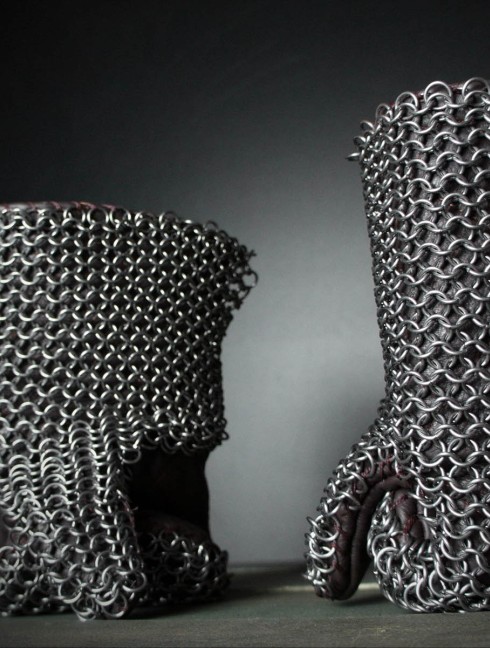 Mail hand protection Scale and mail gauntlets and mittens