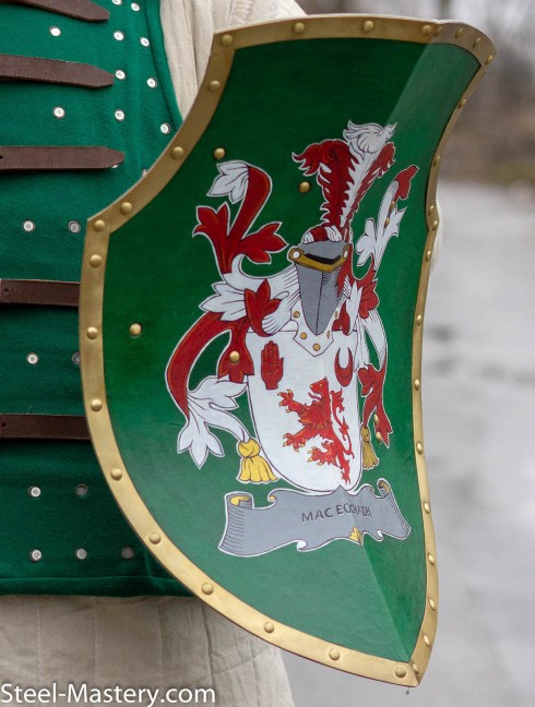 Aquiline Creased Shield Shields