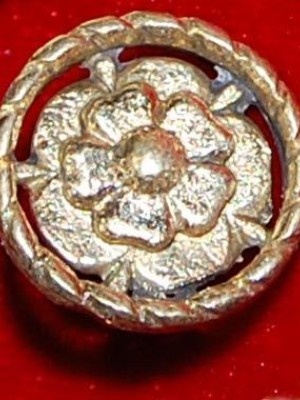 Cast bronze rivet-belt mount "Rose" Riemenhalterungen