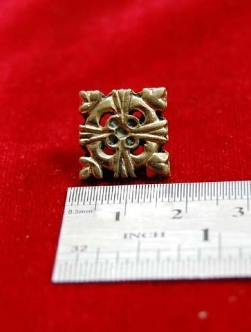 Cast bronze rivet-belt mount "Square" Riemenhalterungen