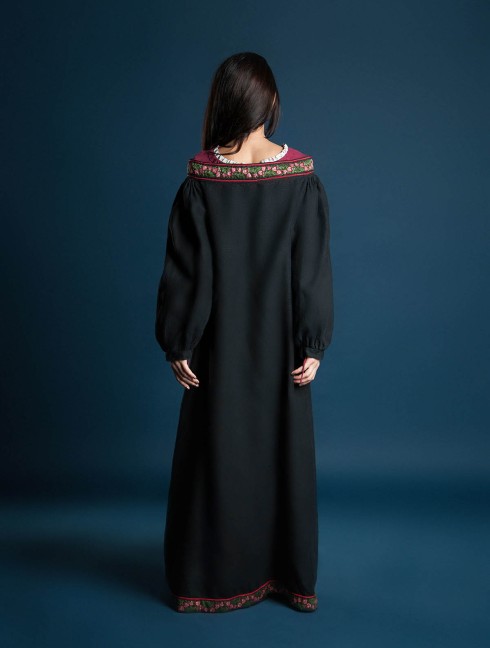 Coat with open shoulders Capas