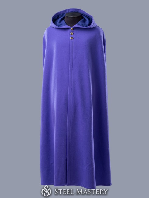 Woolen cloak with hood and linen lining Capas