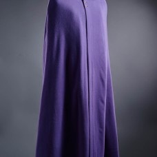 Woolen cloak with hood and linen lining image-1
