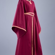 Early bliaut dress image-1