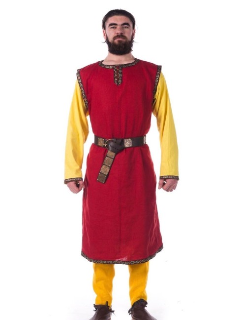 Men s costume of XIII-XIV centuries Vestimenta medieval