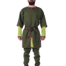 Early Medieval men s costume image-1