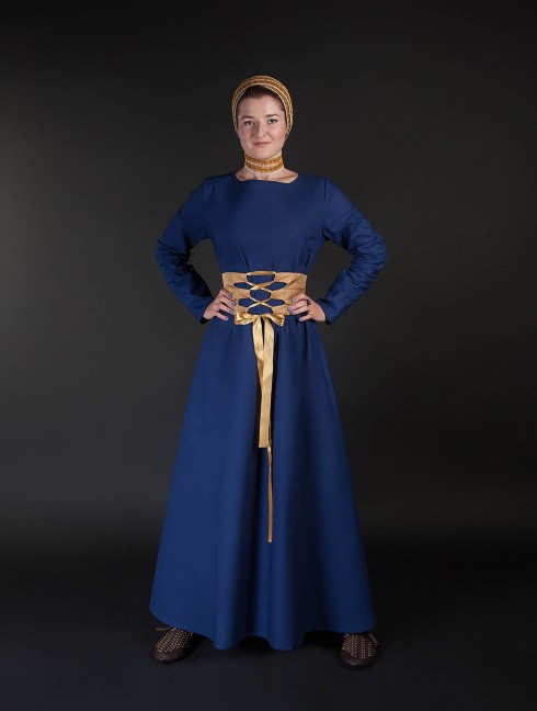 Women s undershirt XIII-XIV century  Vestimenta medieval
