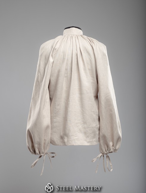 Men's shirt with lacing, XV century Vestiario medievale