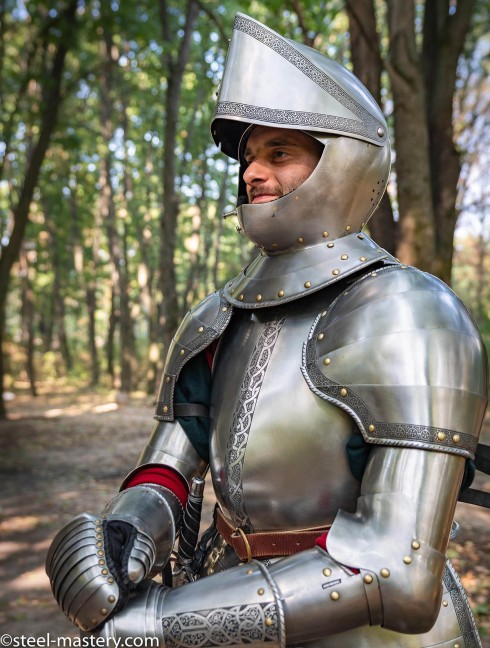 Knight Armor mid-16th century Полные доспехи
