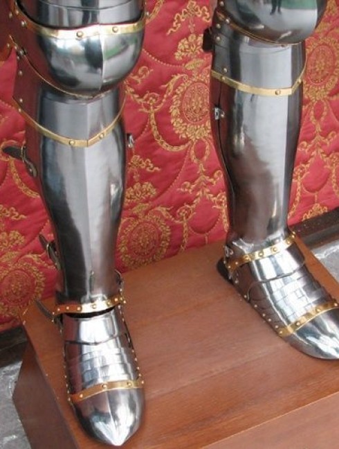 Full plate armour in Churburg style - 14th century