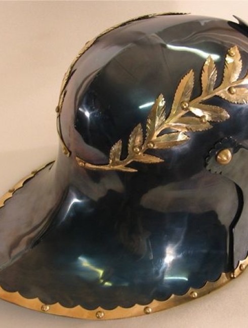 Sallet with brass leaves Corazza