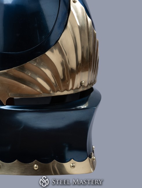Sallet with brass leaves Armure de plaques
