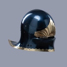Sallet with brass leaves image-1