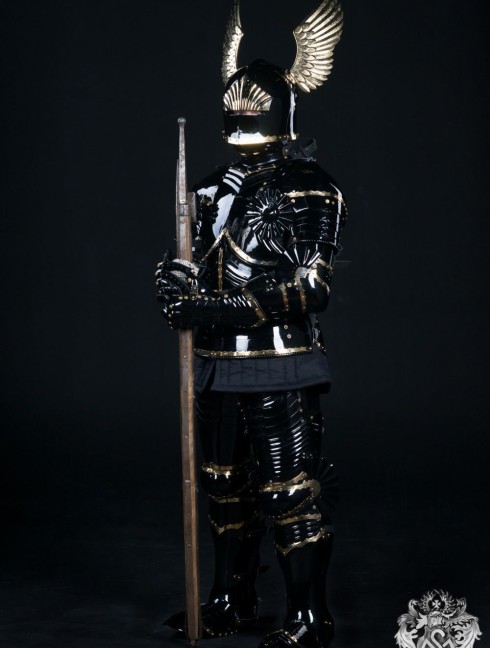 Full-plate Gothic armor, XV century Corazza