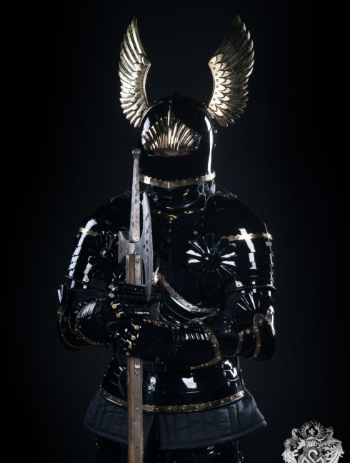 Full-plate Gothic armor, XV century Armadura de placas