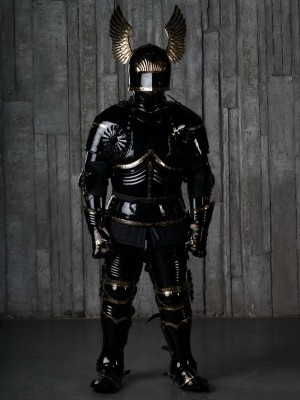 Full-plate Gothic armor, XV century Armadura de placas