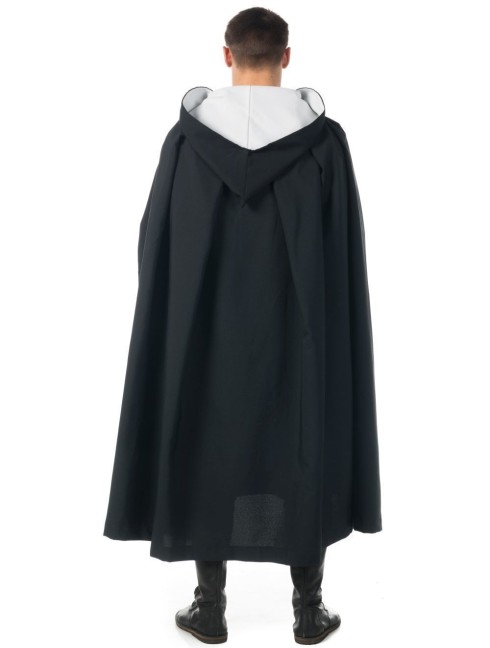 Costume of Hospitaller Order knight or Maltese knight Vestimenta medieval