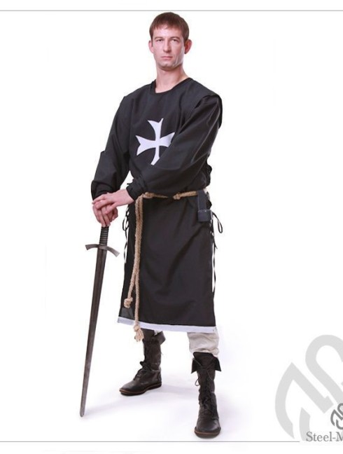 Costume of Hospitaller Order knight or Maltese knight Vêtements médiévaux