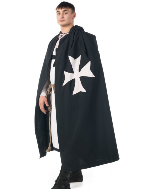 Costume of Hospitaller Order knight or Maltese knight Mittelalterliche Kleidung