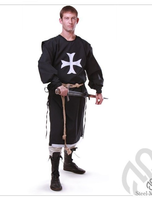 Costume of Hospitaller Order knight or Maltese knight Vestimenta medieval